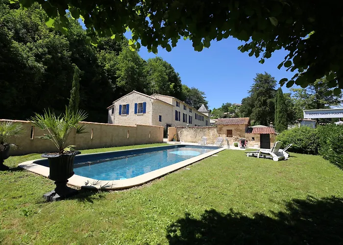 Hôtel Saint-Martin - Younan Collection